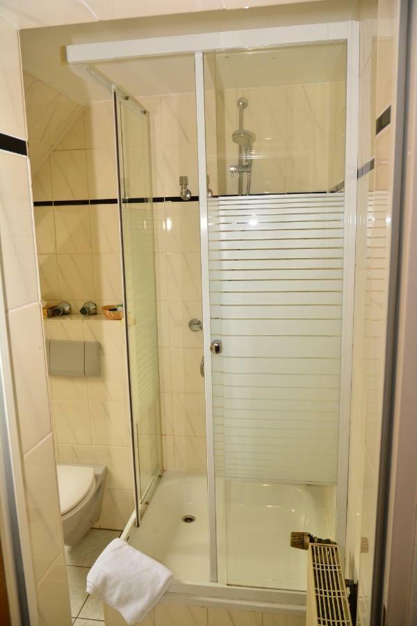 אסן Hotel Wilhelmshoehe מראה חיצוני תמונה